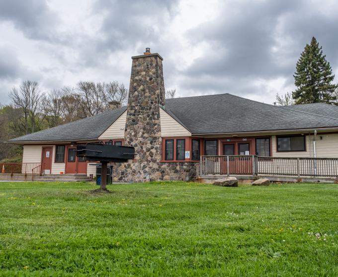 Lake Riley Lodge